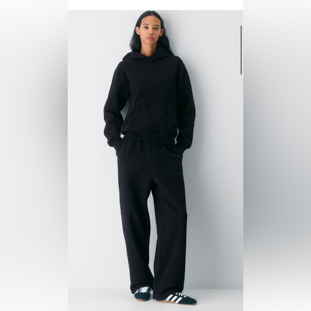 Brand new aritzia set